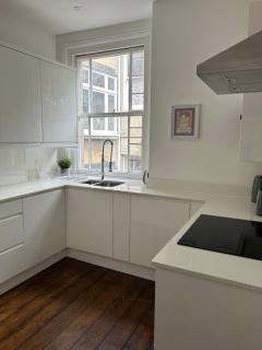 Stunning 1-bed flat in heart of Tunbridge Wells - Royal Tunbridge Wells - 2