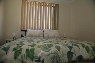 Family Home in Truganina - Truganina - 3
