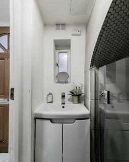 Charming 1BR Escape in the Heart of the City - Londres - 6