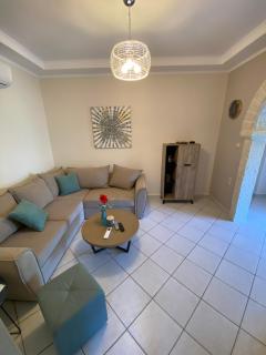 Mitsis Home - - 4