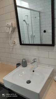 MAKS 2 Osijek Center, self check in - 4