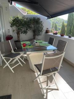 Villa Compartida con Vistas al Mar y la Montaña - 8