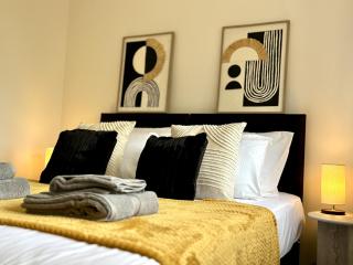 The Bromwich Townhouse - Leicester - 9