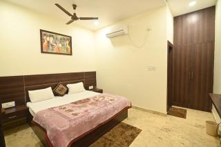 Hotel Siyaram - 1