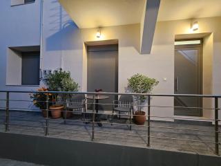 Denys & Kelly apartments - 4