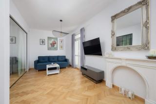 Stylish One Bedroom Apartment in Warsaw with Balcony by Noclegi Renters - Varsovie - 1