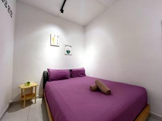 Vintage Comfort 3Bedroom Haus - 4