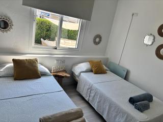 Apartamento con jardín privado en Menorca - Cala en Porter - 2