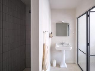 Serene Studio Stay in Central Knokke-Heist - 3