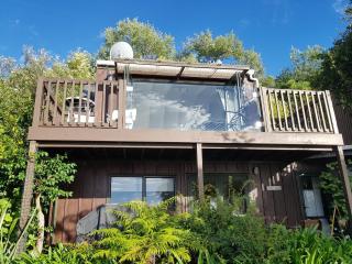 Rangimarie Anaura Bay Beachstay - 5