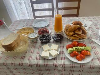 Klajdis Guesthouse - 9