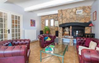 Stunning Home In Saint Cezaire - 7