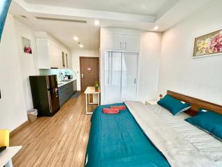 Getaway Studio Apartment In Luxury Vinhomes Complex - Hanoi - 0