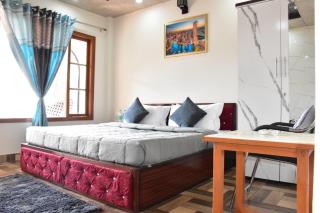 City Central Inn Hotel !! - Kasauli - 8