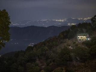 Cozy Corner Inn Kasauli !!! - - 4