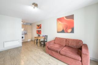 Central 1 Bedroom apartment in Birmingham - 6