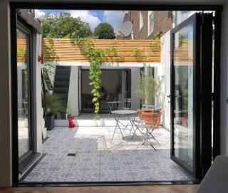 Quiet 3 Bedroom House in Central London! - Londra - 0