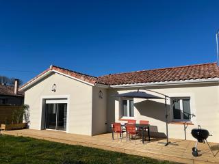 pavillon neuf avec terrasse piscine 6 pers - 1