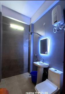 FNG Guest House - 4