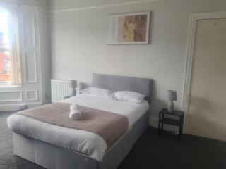 Sunderland 5BR House - Sunderland - 2