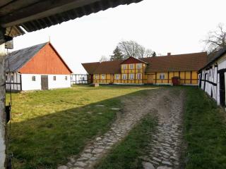 Lovely Holiday Apartment Near Svaneke - 0