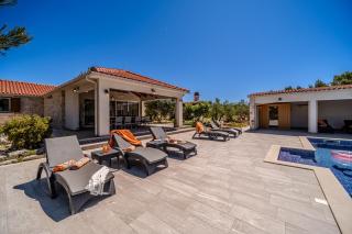 Luxury Villa Nature with heated private pool, sauna & fire pit, a short walk to the beach - Milna (Milnà) - 4