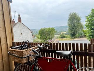 The Old Post Office - Retreat For Two, Malvern - 4