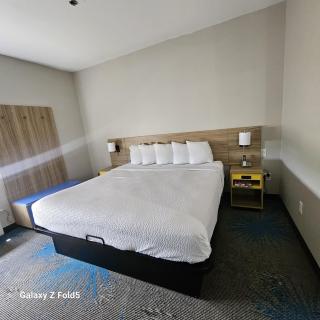 Days Inn by Wyndham Jefferson City - Jefferson City - 3