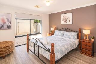 Luskentyre- 500m Beach -1km town - 6