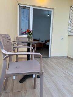 Albert Place - Himarë - 1