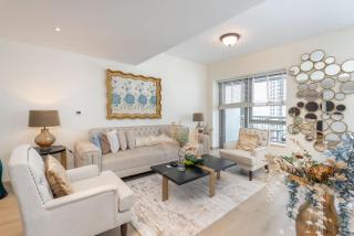 Free housekeeping visits during your stay - StayShort - Downtown Dubai sleeps 4 close to Burj Khalifa - 3