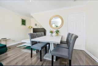 Milton Keynes 3 Bedrooms - Shenley Church End - 8