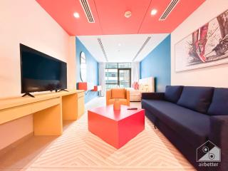 Colorful Studio with Balcony & City Views - 0