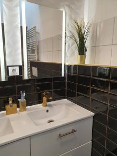 Wohnen auf Zeit Apartments mit E-Ladesäulen Monteure - Osnabrück - 1