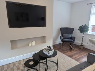 Sunderland 3BR Modern House - Sunderland - 8