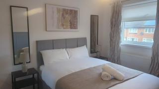 Sunderland 3BR Modern House - Sunderland - 2