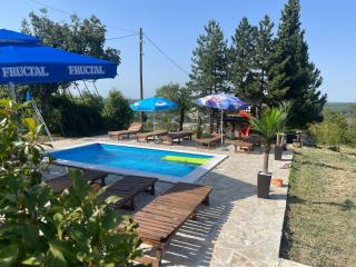 Kuća sa Pogledom - Sremski Karlovci - 0
