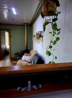 Crystal Cottage - - 7
