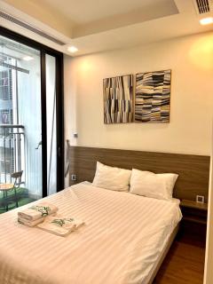 Great Studio Apartment In Vinhomes Green Bay 30 Minutes To Airport - 0