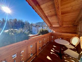 Cozy 3-Bedroom Chalet in the Heart of Gstaad - Gstaad - 4