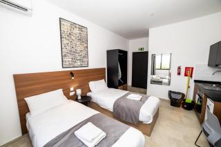 Luxury New 2 Single Bed Studio with views - BV6 - 4