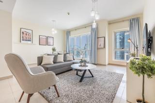 Lakeside 2BR, Steps from Metro & Almas West Lake, Quick Drive to Ain Dubai & Beach, Lakepoint N2, JLT by Deluxe Holiday Homes - 0