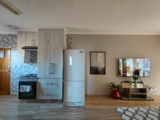 Mama R's unit 88 - Newcastle - 5