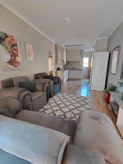 Mama R's unit 88 - Newcastle - 1