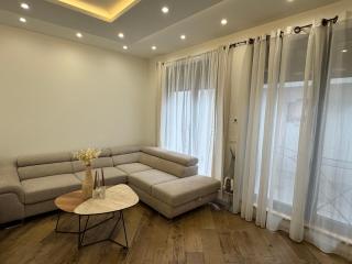 City Pulse Apartment - 9