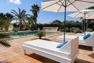 Tranquil Haven in Ibiza City, 1254 - 7