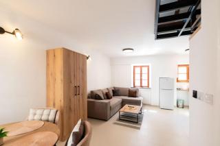 Studio at Palm Square in Old Town - 5