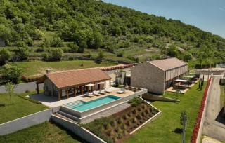 Villa Terra Moro - Split by Villas Guide - Crivac - 9