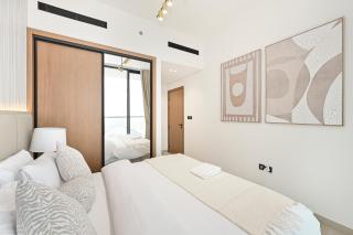 Private Pool Luxe 2BR Apt Fully Equipped - 4