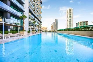 Golden Stays - Private Pool in Binghatti Onyx I Modern 2BR Apartment I JVC Dubai - 2